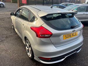 Ford Focus thumbnail