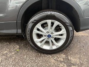 Ford Kuga thumbnail
