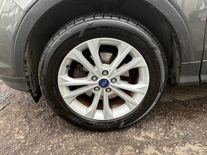 Ford Kuga thumbnail