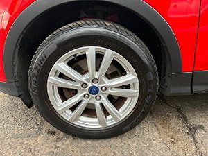 Ford Kuga thumbnail