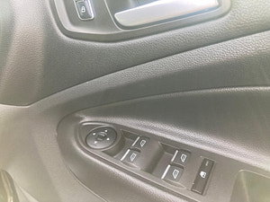 Ford Kuga thumbnail