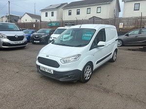 Ford Transit Courier thumbnail