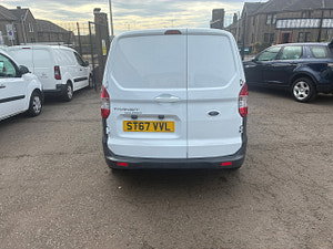 Ford Transit Courier thumbnail