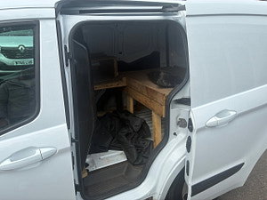 Ford Transit Courier thumbnail