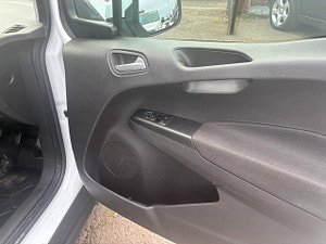 Ford Transit Courier thumbnail