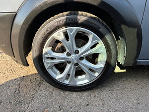 Ford Transit Connect thumbnail