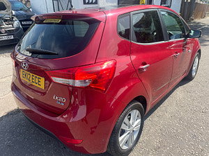 Hyundai IX20 thumbnail