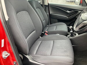 Hyundai IX20 thumbnail