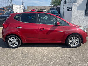 Hyundai IX20 thumbnail