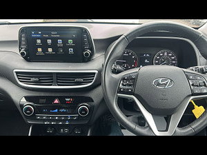 Hyundai Tucson thumbnail