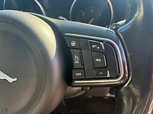 Jaguar XF thumbnail
