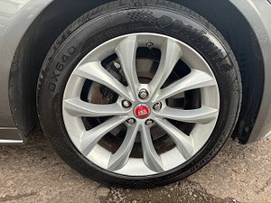 Jaguar XF thumbnail