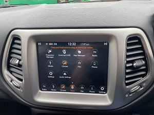 Jeep Compass thumbnail