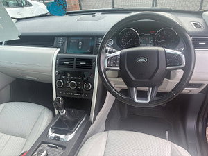 Land Rover Discovery Sport thumbnail