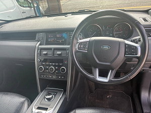 Land Rover Discovery Sport thumbnail