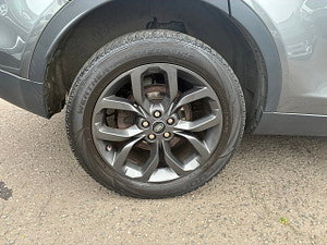 Land Rover Discovery Sport thumbnail