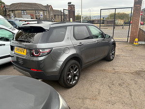 Land Rover Discovery Sport thumbnail
