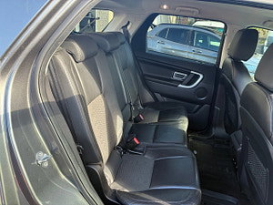 Land Rover Discovery Sport thumbnail