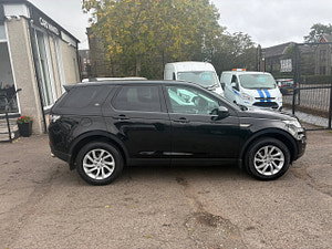 Land Rover Discovery Sport thumbnail