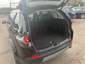 Land Rover Discovery Sport thumbnail