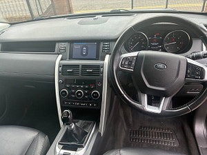 Land Rover Discovery Sport thumbnail