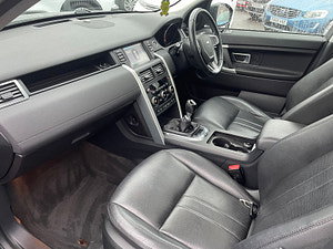 Land Rover Discovery Sport thumbnail