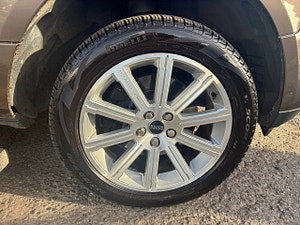 Land Rover Range Rover thumbnail