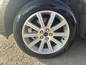 Land Rover Range Rover thumbnail