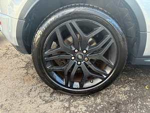 Land Rover Range Rover Evoque thumbnail
