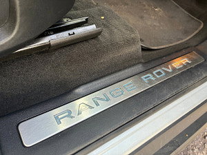 Land Rover Range Rover Evoque thumbnail