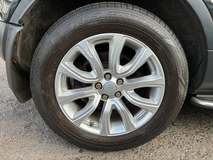 Land Rover Range Rover Evoque thumbnail