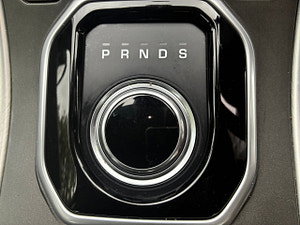 Land Rover Range Rover Evoque thumbnail