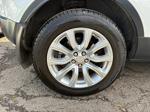 Land Rover Range Rover Evoque thumbnail