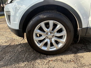 Land Rover Range Rover Evoque thumbnail