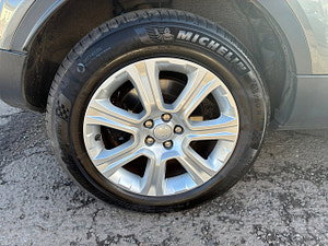 Land Rover Range Rover Evoque thumbnail