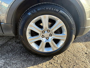 Land Rover Range Rover Evoque thumbnail