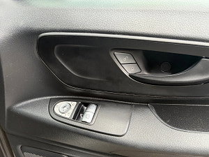 Mercedes-Benz Vito thumbnail