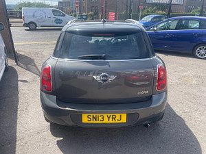 MINI Countryman thumbnail