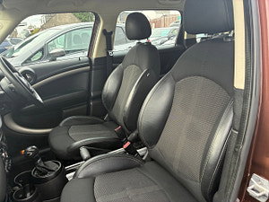 MINI Countryman thumbnail
