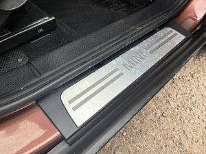 MINI Countryman thumbnail
