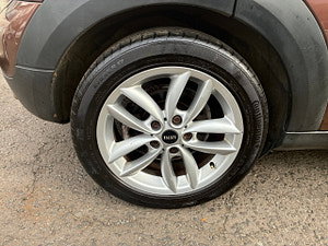 MINI Countryman thumbnail