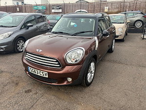 MINI Countryman thumbnail
