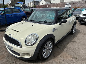MINI Hatch thumbnail