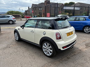 MINI Hatch thumbnail