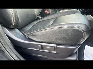 Mitsubishi Outlander thumbnail