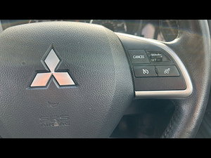 Mitsubishi Outlander thumbnail