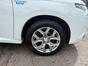 Mitsubishi Outlander thumbnail