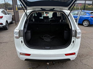 Mitsubishi Outlander thumbnail