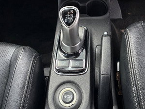 Mitsubishi Outlander thumbnail