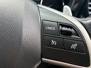 Mitsubishi Outlander thumbnail